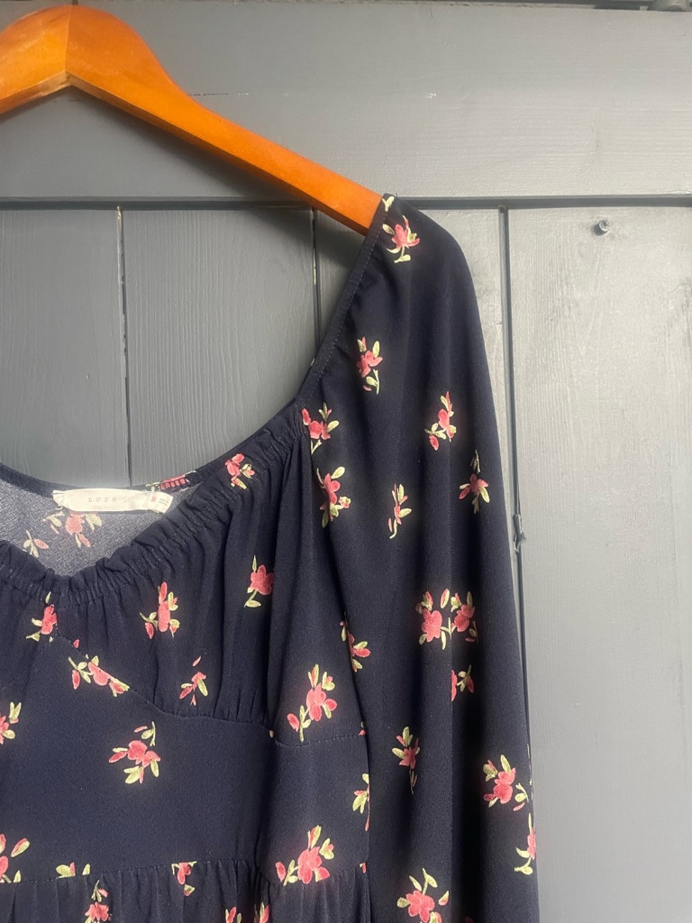 Lush Navy Tunic Top with Pink Floral Print - Picture 3 of 7